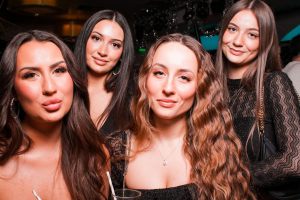 252